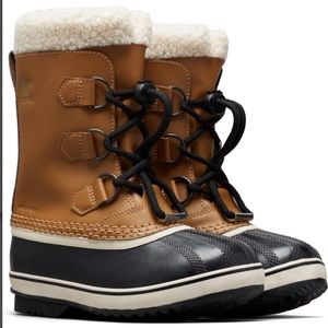 SOREL Youth Yoot Pac Size 9 Little Kid.